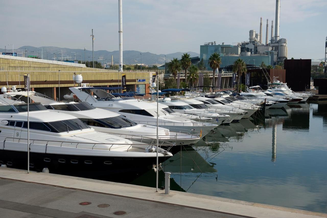 Boat Hotel Barcelona Sant Adria de Besos Buitenkant foto