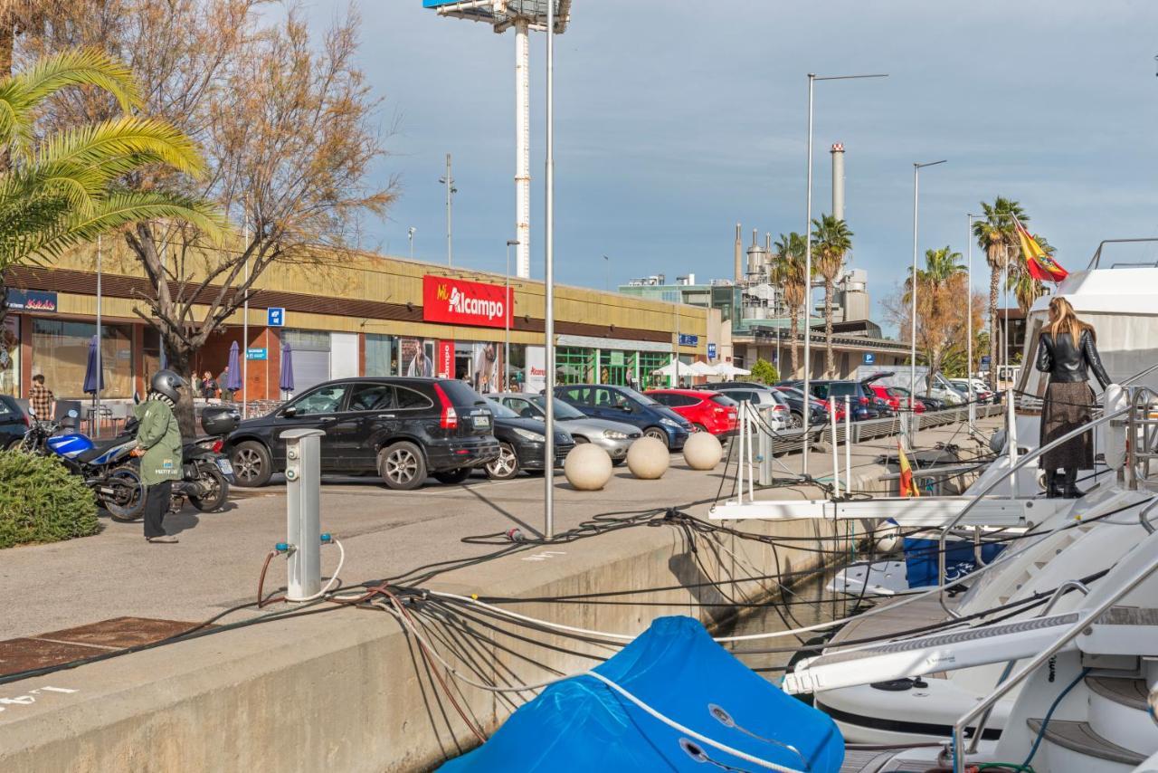 Boat Hotel Barcelona Sant Adria de Besos Buitenkant foto